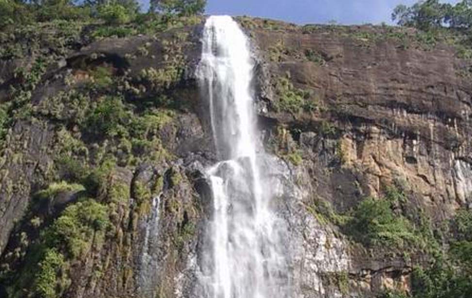 Diyaluma Ella Falls Inora Tour Sri Lanka