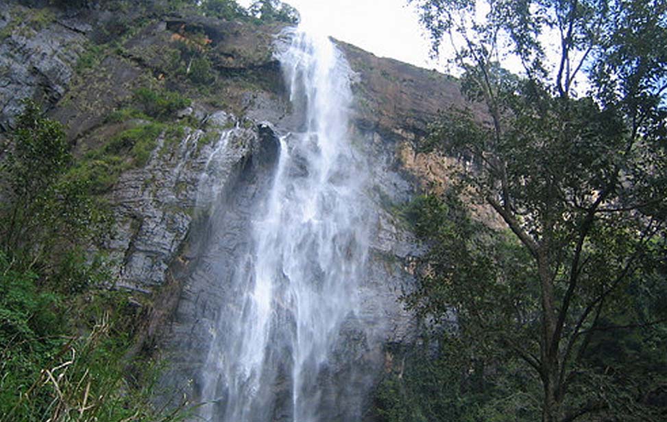 Diyaluma Ella Falls Inora Tour Sri Lanka