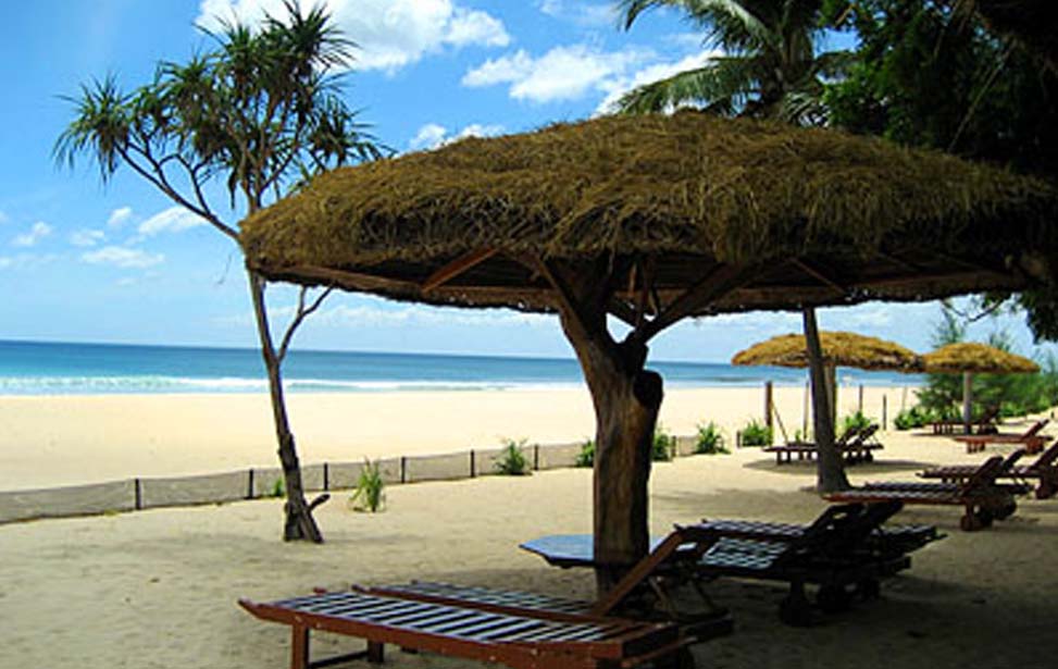 Nilaveli Beach Inora Tour Sri Lanka