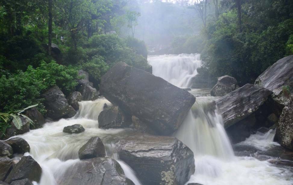 Ramboda Ella Falls Inora Tour Sri Lanka