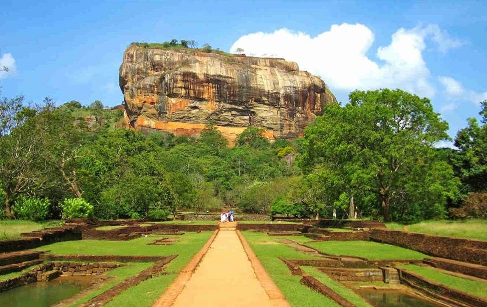 inora-travel-lanka-6-Days-Sigiriya