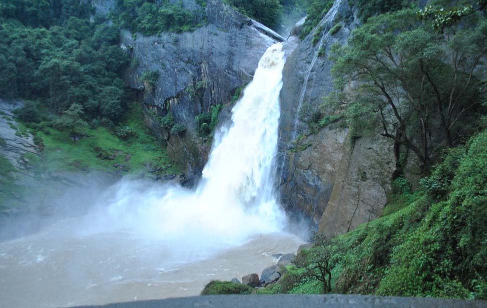 Dunhinda Ella Falls Inora Tour Sri Lanka