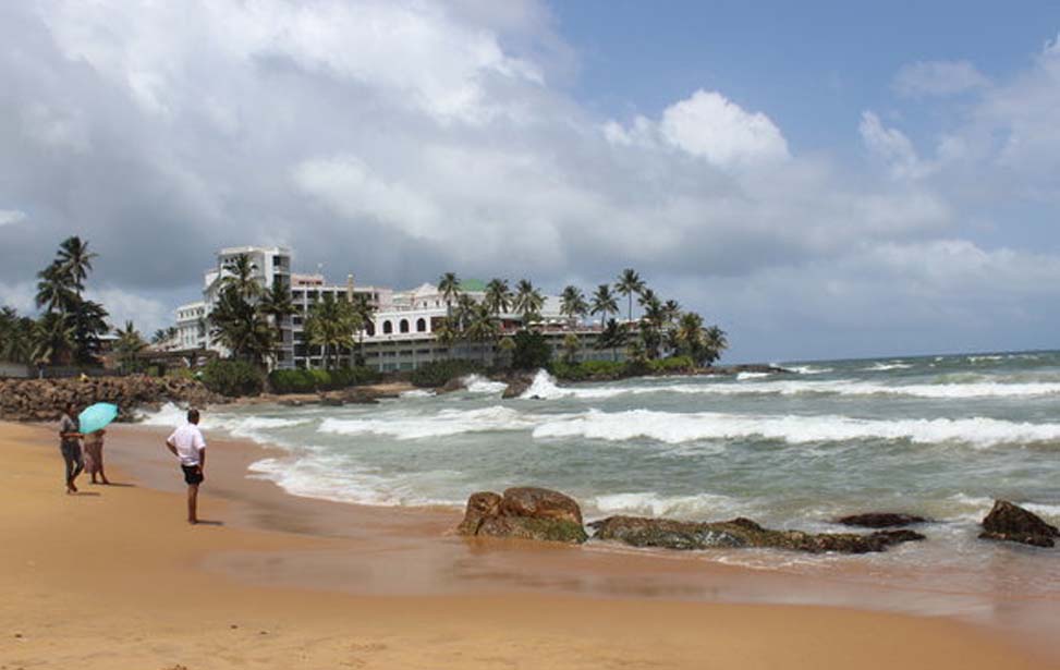 Mount Lavinia Beach Inora Tour Sri Lanka