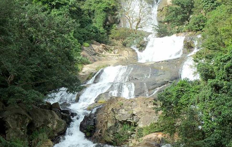 Rawana Ella Falls Inora Tour Sri Lanka